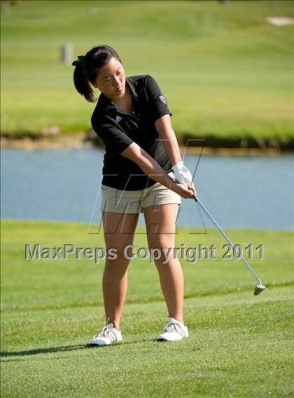 Thumbnail 2 in Pirate Golf Invitational photogallery.