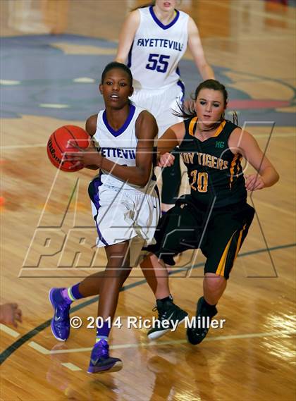 Thumbnail 2 in Prairie Grove @ Fayetteville photogallery.