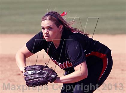 Thumbnail 3 in North vs Delano (Mira Monte Invitational) photogallery.