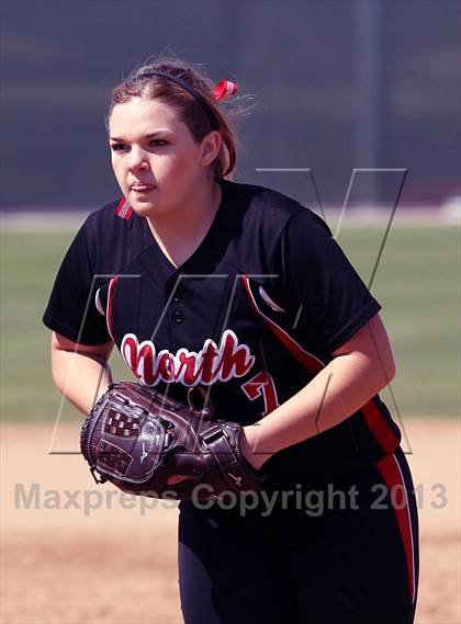 Thumbnail 3 in North vs Delano (Mira Monte Invitational) photogallery.