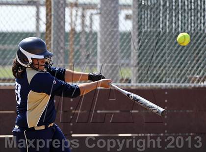 Thumbnail 1 in North vs Delano (Mira Monte Invitational) photogallery.