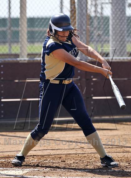 Thumbnail 3 in North vs Delano (Mira Monte Invitational) photogallery.