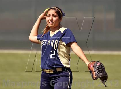 Thumbnail 3 in North vs Delano (Mira Monte Invitational) photogallery.