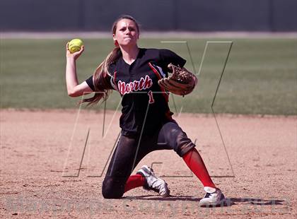 Thumbnail 1 in North vs Delano (Mira Monte Invitational) photogallery.