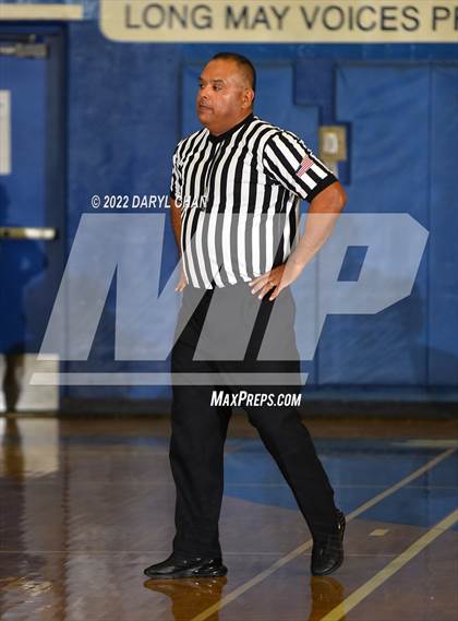 Thumbnail 2 in Northview vs Burbank (San Marino Tournament) photogallery.