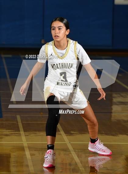 Thumbnail 3 in Northview vs Burbank (San Marino Tournament) photogallery.