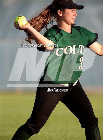 Thumbnail 3 in Arlignton vs Keller  photogallery.