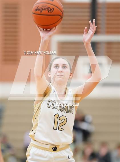 Thumbnail 1 in Royal Oak @ Stoney Creek photogallery.
