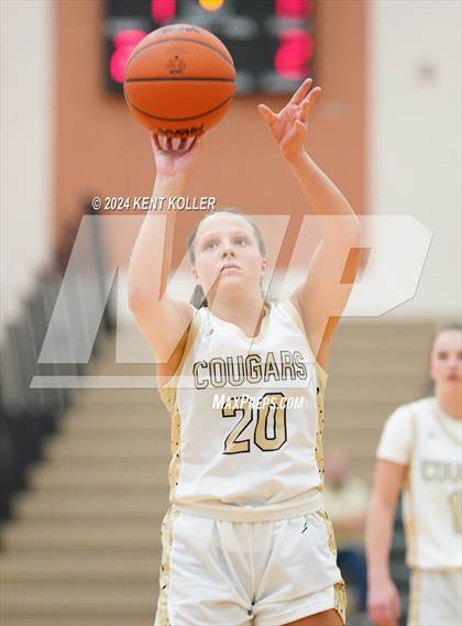 Thumbnail 3 in Royal Oak @ Stoney Creek photogallery.