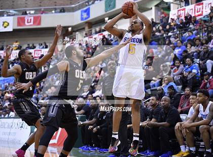 Thumbnail 2 in Orr vs. Simeon (IHSA CPS City Final) photogallery.
