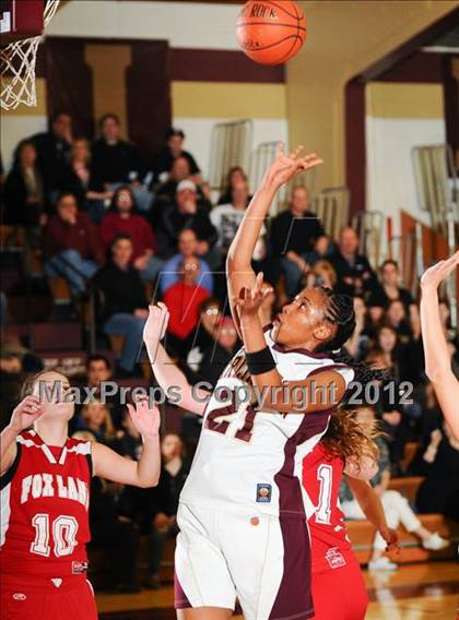 Thumbnail 3 in Fox Lane vs. Arlington photogallery.