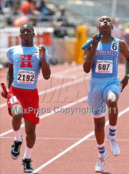 Thumbnail 2 in 84th Clyde Littlefield Texas Relays (Day 2 - Track Events) photogallery.