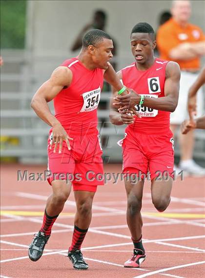 Thumbnail 3 in 84th Clyde Littlefield Texas Relays (Day 2 - Track Events) photogallery.