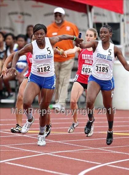 Thumbnail 2 in 84th Clyde Littlefield Texas Relays (Day 2 - Track Events) photogallery.