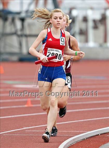 Thumbnail 2 in 84th Clyde Littlefield Texas Relays (Day 2 - Track Events) photogallery.