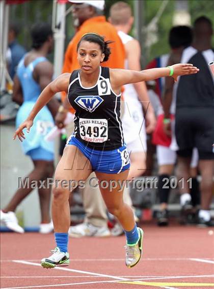 Thumbnail 3 in 84th Clyde Littlefield Texas Relays (Day 2 - Track Events) photogallery.