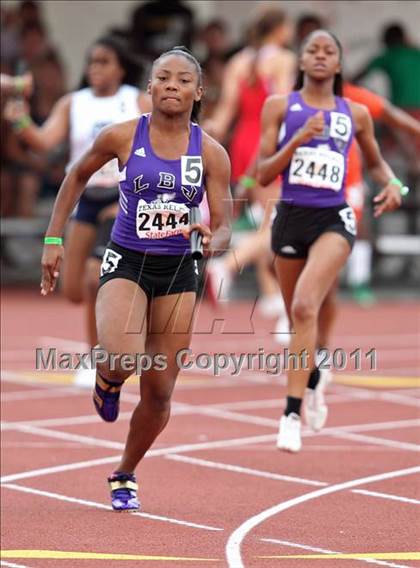 Thumbnail 2 in 84th Clyde Littlefield Texas Relays (Day 2 - Track Events) photogallery.