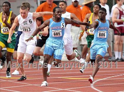 Thumbnail 1 in 84th Clyde Littlefield Texas Relays (Day 2 - Track Events) photogallery.