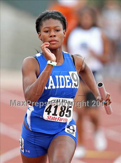 Thumbnail 3 in 84th Clyde Littlefield Texas Relays (Day 2 - Track Events) photogallery.