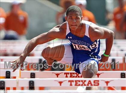 Thumbnail 2 in 84th Clyde Littlefield Texas Relays (Day 2 - Track Events) photogallery.