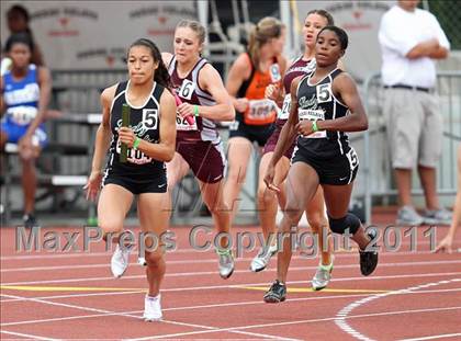 Thumbnail 3 in 84th Clyde Littlefield Texas Relays (Day 2 - Track Events) photogallery.