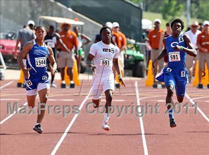 Thumbnail 3 in 84th Clyde Littlefield Texas Relays (Day 2 - Track Events) photogallery.