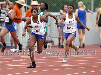 Thumbnail 2 in 84th Clyde Littlefield Texas Relays (Day 2 - Track Events) photogallery.