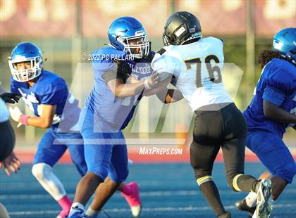 Thumbnail 1 in Del Oro @ Folsom photogallery.