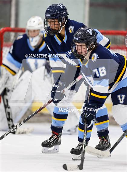 Thumbnail 2 in Valor Christian @ Regis Jesuit photogallery.