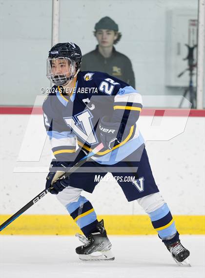 Thumbnail 1 in Valor Christian @ Regis Jesuit photogallery.