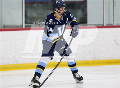 Thumbnail 3 in Valor Christian @ Regis Jesuit photogallery.