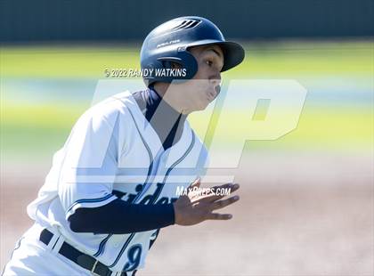 Thumbnail 3 in Keller @ Bell photogallery.