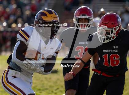 Thumbnail 2 in Windsor @ Montrose (CHSAA 4A Quadrant 4 Quarterfinal) photogallery.