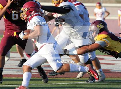 Thumbnail 3 in Liberty vs Edison (Scrimmage) photogallery.