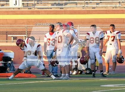 Thumbnail 3 in Liberty vs Edison (Scrimmage) photogallery.