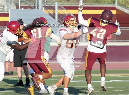 Thumbnail 2 in Liberty vs Edison (Scrimmage) photogallery.