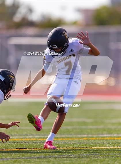Thumbnail 2 in Bishop's @ Mission Bay (Scrimmage) photogallery.