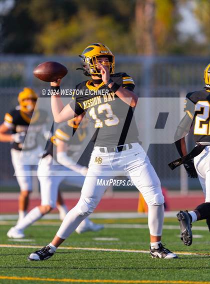 Thumbnail 1 in Bishop's @ Mission Bay (Scrimmage) photogallery.