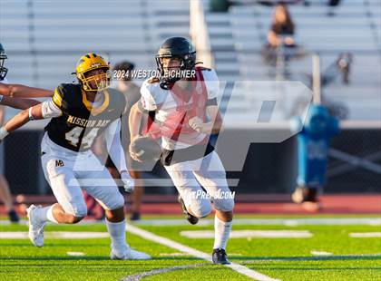 Thumbnail 3 in Bishop's @ Mission Bay (Scrimmage) photogallery.
