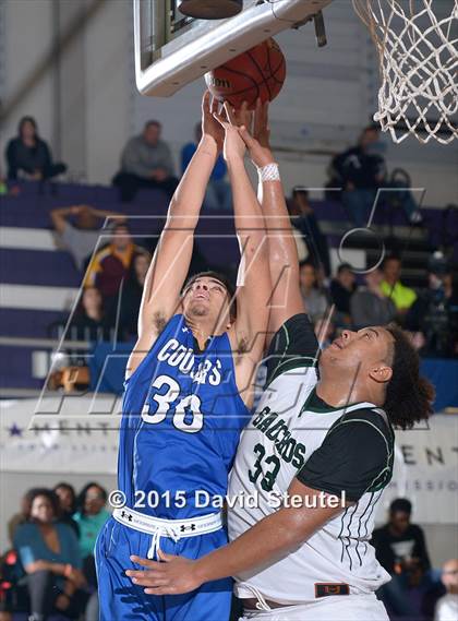 Thumbnail 3 in Capital Christian vs. El Cerrito (St. Hope Elite Classic) photogallery.