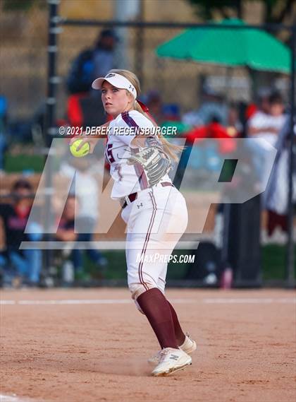 Thumbnail 3 in Chatfield vs Horizon (CHSAA 5A Quarterfinal) photogallery.