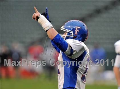 Thumbnail 1 in Serra vs. Folsom (CIF State D2 Final) photogallery.