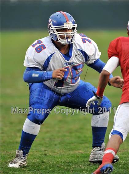 Thumbnail 2 in Serra vs. Folsom (CIF State D2 Final) photogallery.