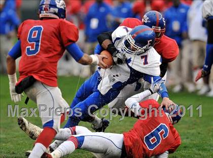 Thumbnail 3 in Serra vs. Folsom (CIF State D2 Final) photogallery.