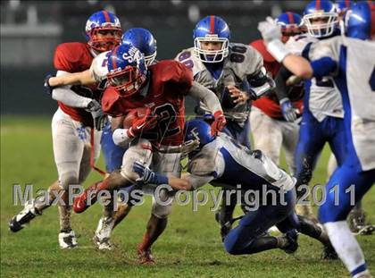 Thumbnail 3 in Serra vs. Folsom (CIF State D2 Final) photogallery.