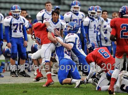 Thumbnail 1 in Serra vs. Folsom (CIF State D2 Final) photogallery.