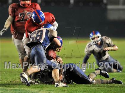 Thumbnail 2 in Serra vs. Folsom (CIF State D2 Final) photogallery.
