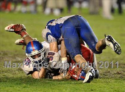 Thumbnail 2 in Serra vs. Folsom (CIF State D2 Final) photogallery.
