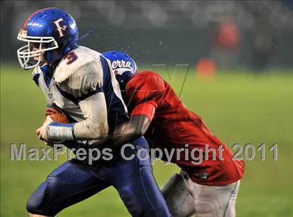 Thumbnail 3 in Serra vs. Folsom (CIF State D2 Final) photogallery.