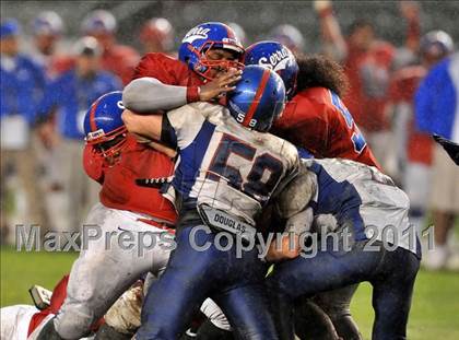 Thumbnail 2 in Serra vs. Folsom (CIF State D2 Final) photogallery.